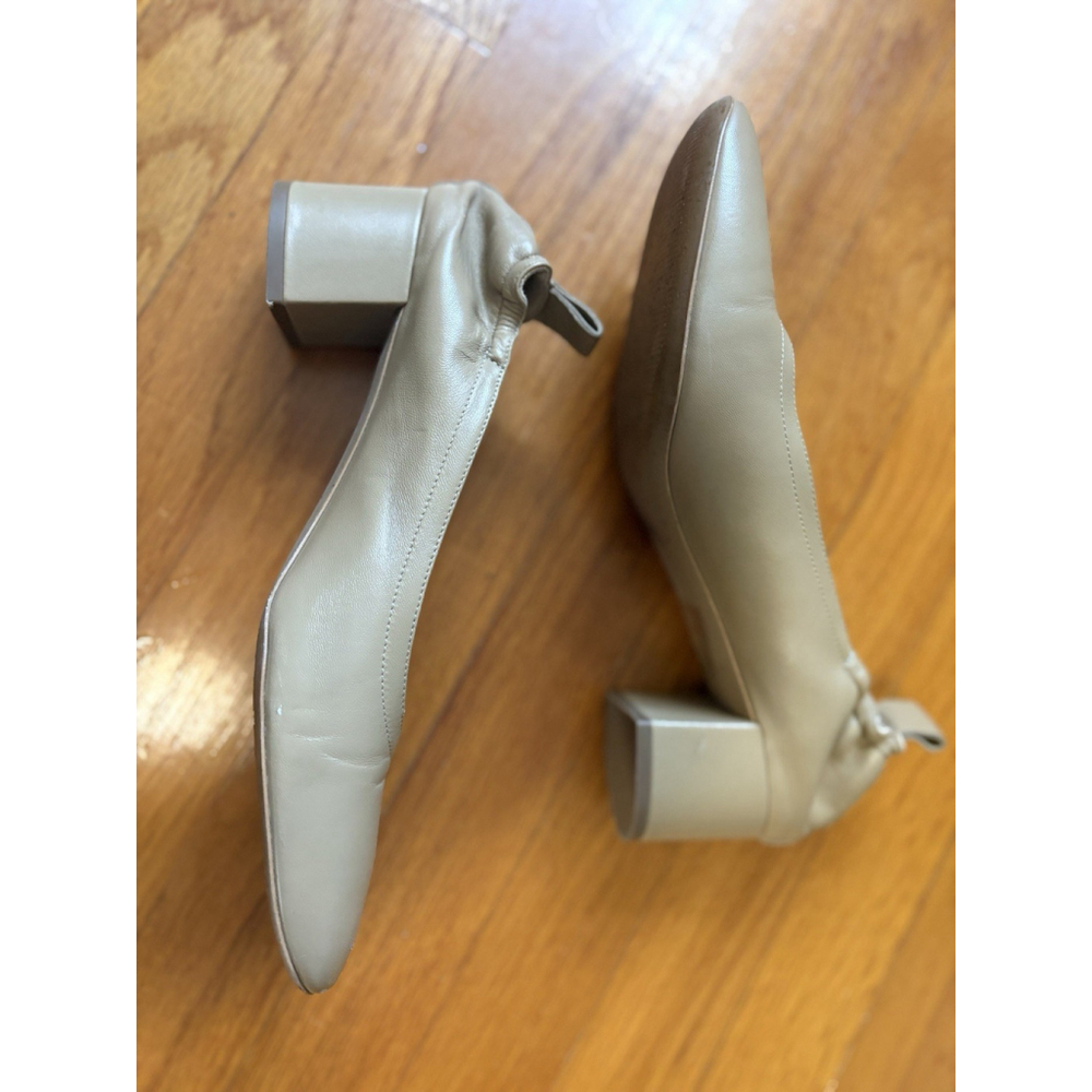 Everlane The Italian Leather Day Heel in Pale Pink sz 10 Women's Elastic Back - Picture 3 of 9